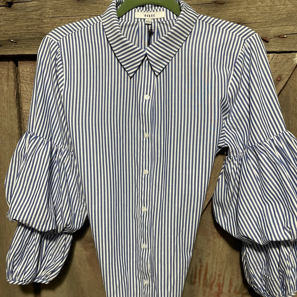 Ro & De Stripped sleeve Button down blouse NWT 🎈 - Picture 3 of 10